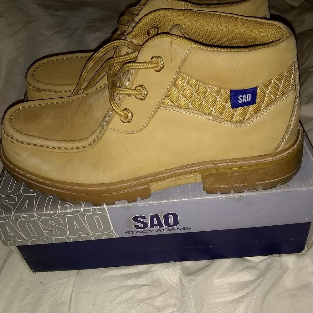 Mens boots